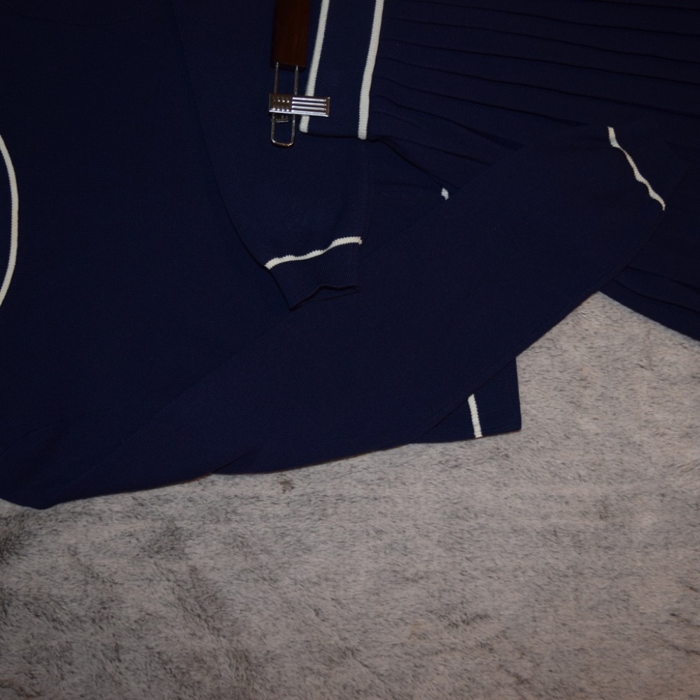 Willow & Wind Preppy Pleated Navy Blue Skirt and Sweater Set - Picture 10 of 15